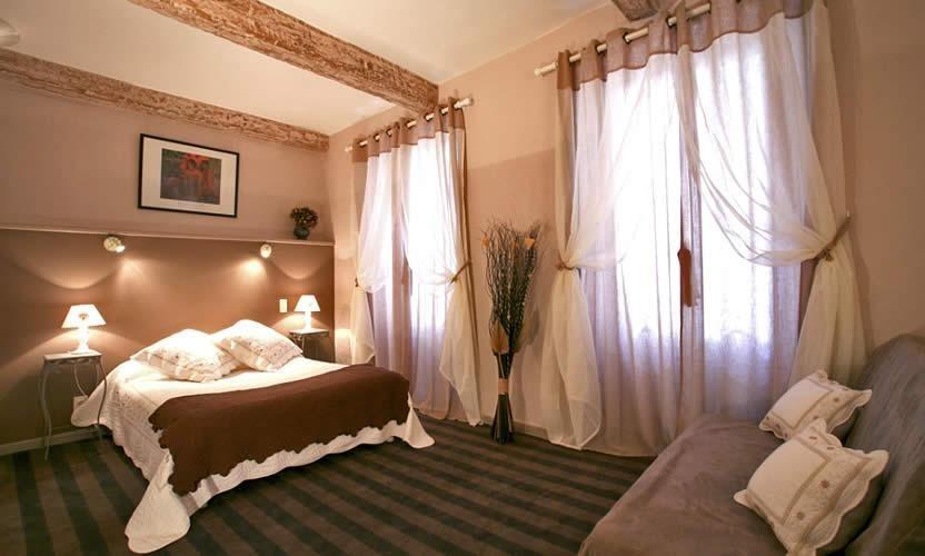 Hotel La Garbure Châteauneuf-du-Pape Zewnętrze zdjęcie